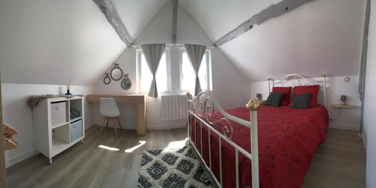 Chartres Coeur De Ville, Beau 2 Pieces Chaleureux Et Lumineux,Parking Et Wifi ! Luaran gambar